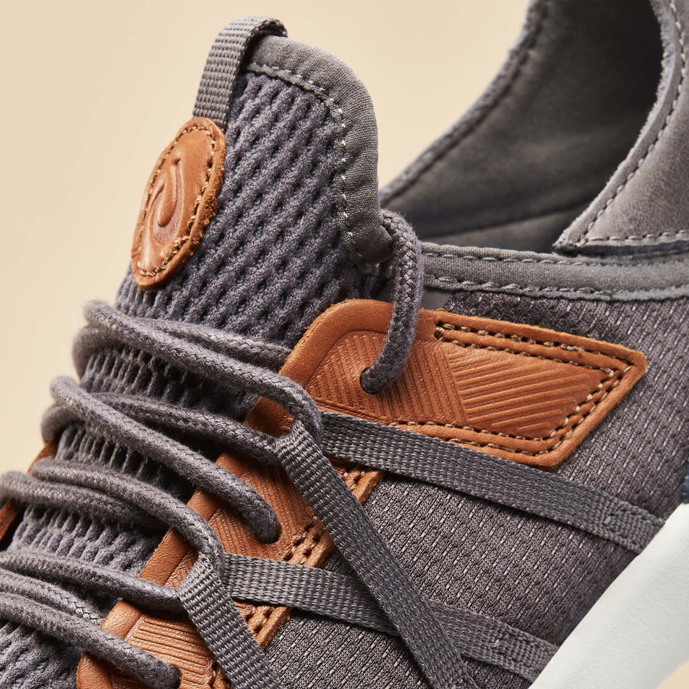 Men Mio Lī Men's Athletic Shoes - Pavement / Vintage Indigo| OluKai