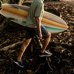 Men Mio Lī Men's Athletic Shoes - Rock / Natural| OluKai
