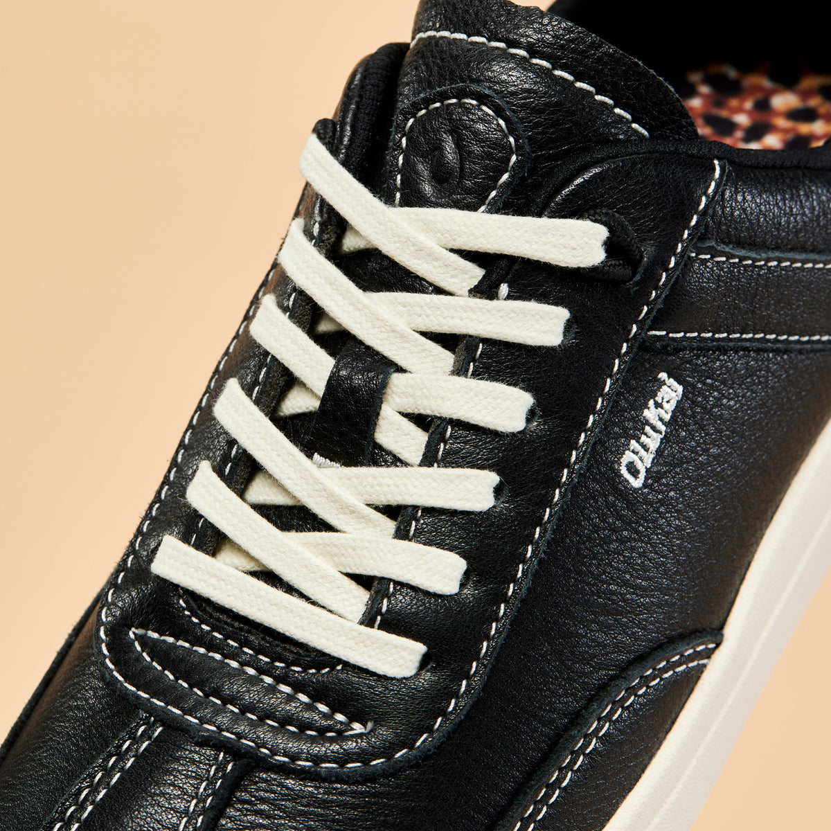 Women Hā‘upu Women’s Leather Sneakers - Onyx| OluKai