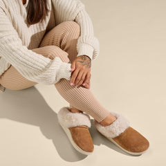 Women Ku‘i Women‘s Slip-On Slippers - Tan / Bone| OluKai